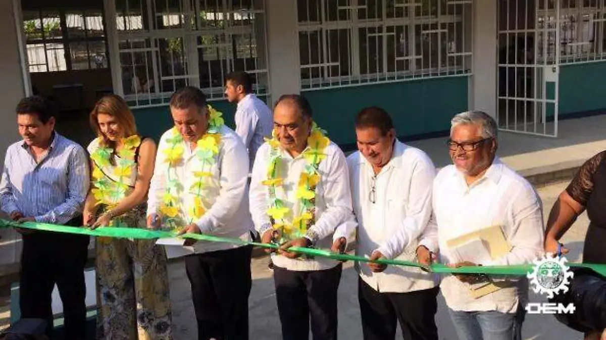 Acapulco - más del 40 por ciento de escuelas han sido reconstruidas